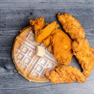 5pc Chicken & 1 Waffle
