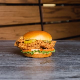 Crispy Chicken Sandwich Deluxe